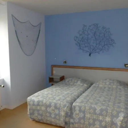 Hotel-relais De Trefeuntec Hotel