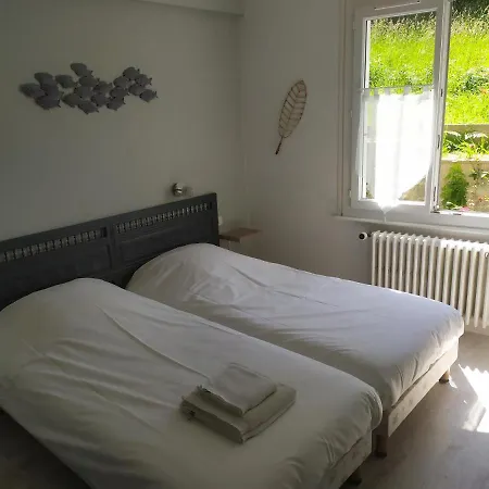 Hotel-relais De Trefeuntec Hotell